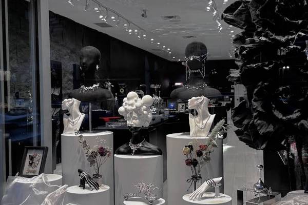 REBE77E Website